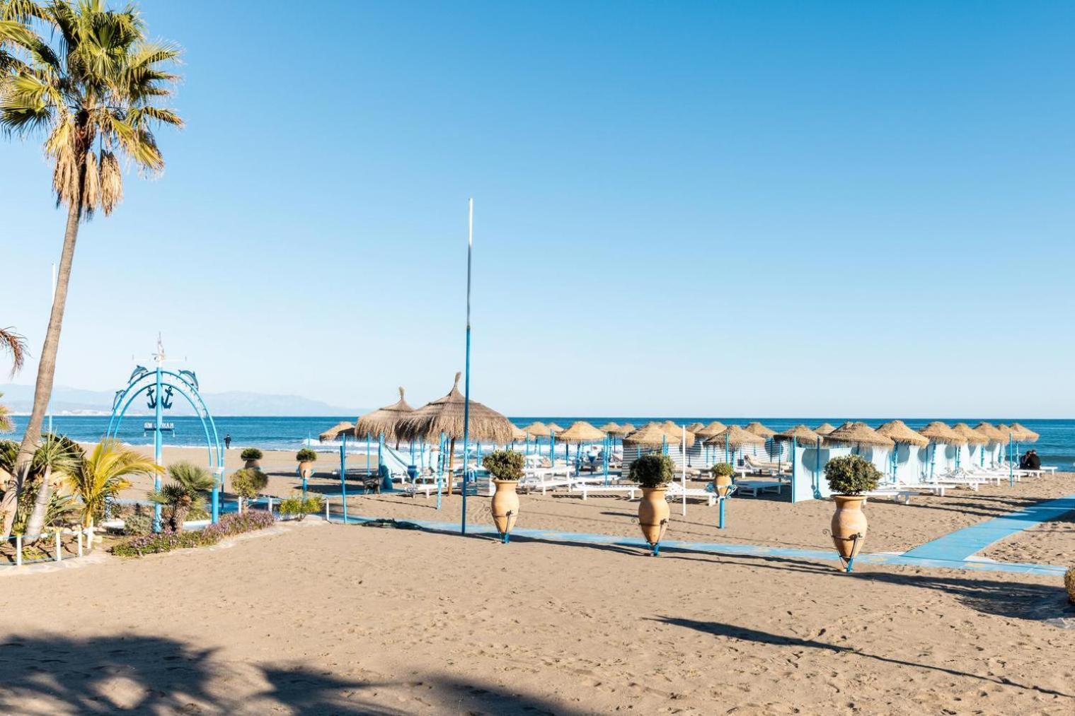 Primera Linea Del Mar - Acceso Directo Playa Carihuela Torremolinos Eksteriør bilde