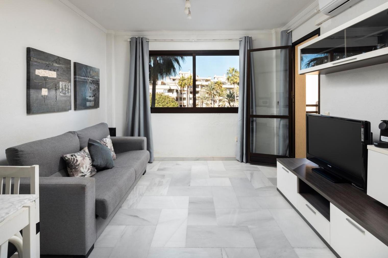 Primera Linea Del Mar - Acceso Directo Playa Carihuela Torremolinos Eksteriør bilde